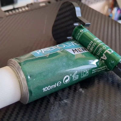 Dụng cụ nặn kem đánh răng 3D tiện lợi tiết kiệm