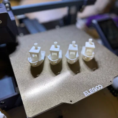Mô hình thuyền 3D Benchy cho việc căn chỉnh máy in