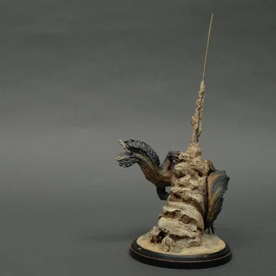 Mô hình Balahara leo trèo từ Monster Hunter Wilds