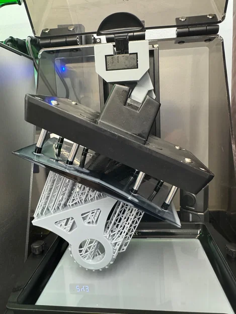 Giá treo nhỏ giọt cho Elegoo Mars 5 và 5 Ultra tiện lợi - Image 2