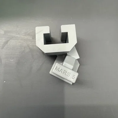 Giá treo nhỏ giọt cho Elegoo Mars 5 và 5 Ultra tiện lợi