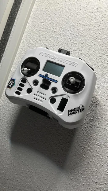 Giá treo tường cho tay điều khiển Radiomaster Pocket - Image 2