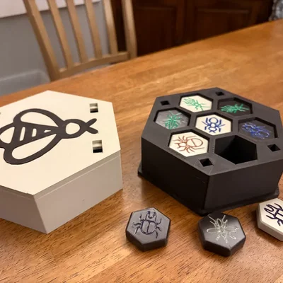 Hộp Đựng Game Hive (Có Thể Tùy Chỉnh Thông Số)