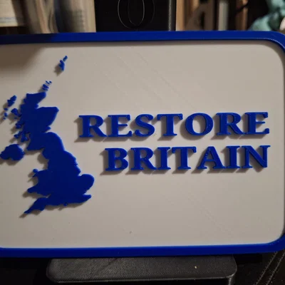 Bảng hiệu trang trí 3D Restore Britain cho cửa sổ