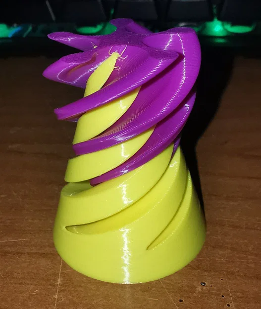 Spiral Fidget Cone (Mô hình xoắn giảm stress) - Image 2