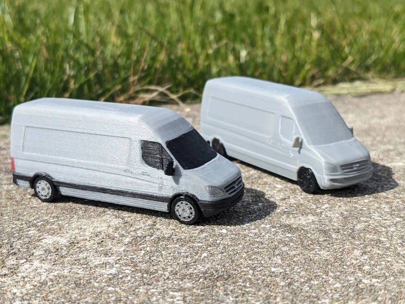 Mô hình xe Mercedes-Benz Sprinter Van - Tỷ lệ 1:87 - Image 1