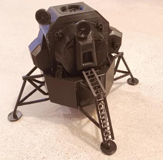 Mô hình tàu đổ bộ mặt trăng Apollo 11 - Image 6