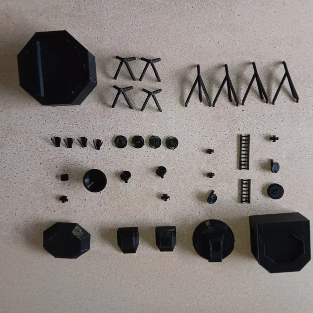 Mô hình tàu đổ bộ mặt trăng Apollo 11 - Image 12