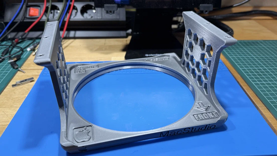 Khung treo Apple Mac Studio dưới bàn kèm Nút Nguồn - Holder Frame - Image 9