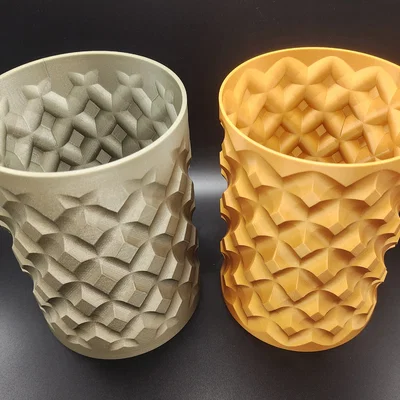 Bộ sưu tập bình hoa xoắn ốc họa tiết kim cương 3D độc đáo