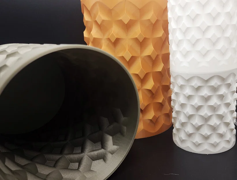 Bộ sưu tập bình hoa xoắn ốc họa tiết kim cương 3D độc đáo - Image 3