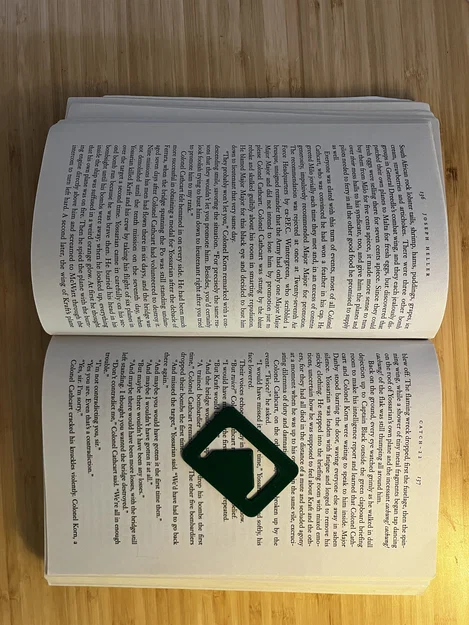 Bộ kẹp giữ trang sách và Bookmark 3D tiện lợi cho mọt sách - Image 3