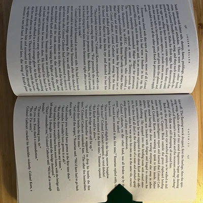 Bộ kẹp giữ trang sách và Bookmark 3D tiện lợi cho mọt sách