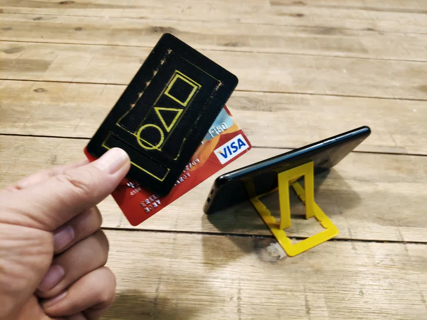 Giá đỡ điện thoại siêu mỏng (1.5mm) cỡ thẻ tín dụng - Image 1