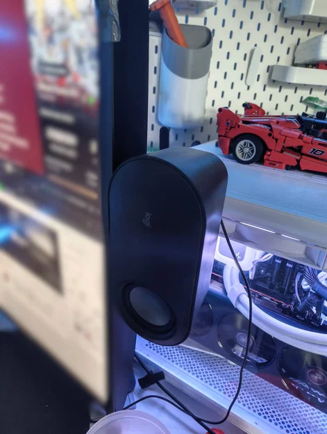 Giá treo loa Logitech Z407 gắn màn hình Samsung tiện lợi - Image 1