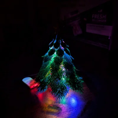 Cây thông Noel khớp nối (Articulated X-Mas Tree)