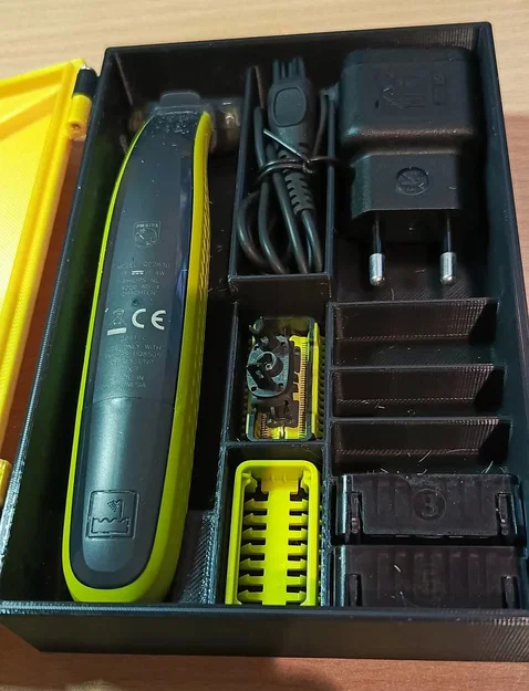 Hộp đựng máy cạo râu Philips OneBlade in 3D gọn gàng, tiện lợi - Image 1