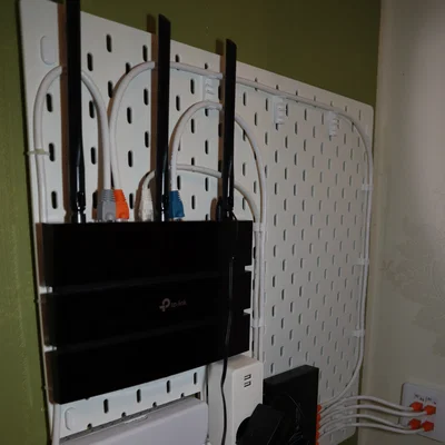 Ngàm giữ cáp mạng Cat6 cho bảng treo IKEA Skadis