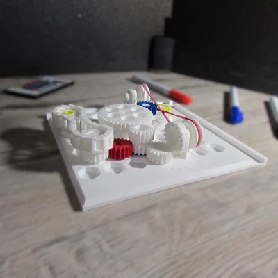 Interactive Gear Board – Đồ chơi lắp ráp cơ khí chuyển động không giới hạn