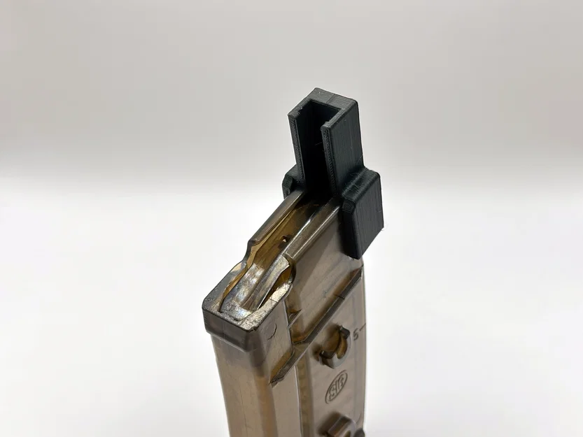 Dụng cụ hỗ trợ nạp đạn cho súng trường Sturmgewehr 90 (STGW 90) - Image 3