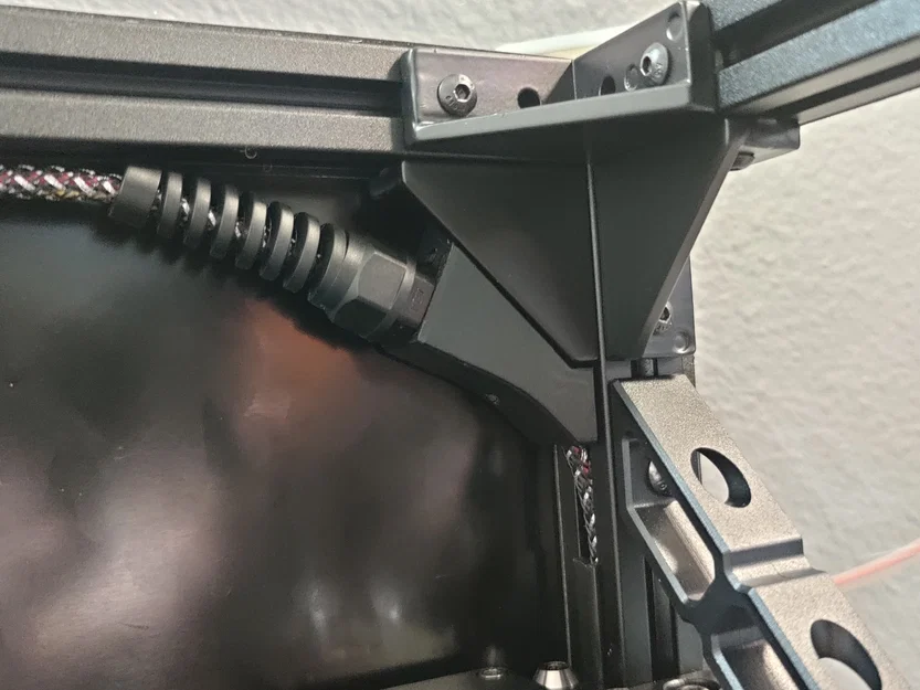 Gá đỡ PG7 cho thanh nhôm 2040 - Image 1