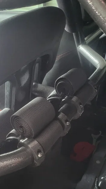 Kẹp khung xe 38mm (1.5 inch) dùng cho dây đai an toàn xe đua - Image 1