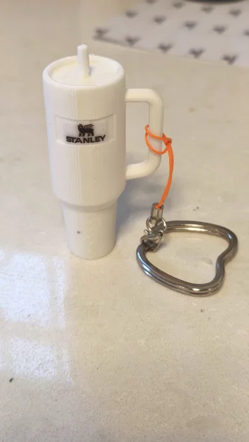 Móc khóa bình giữ nhiệt Stanley - Image 1