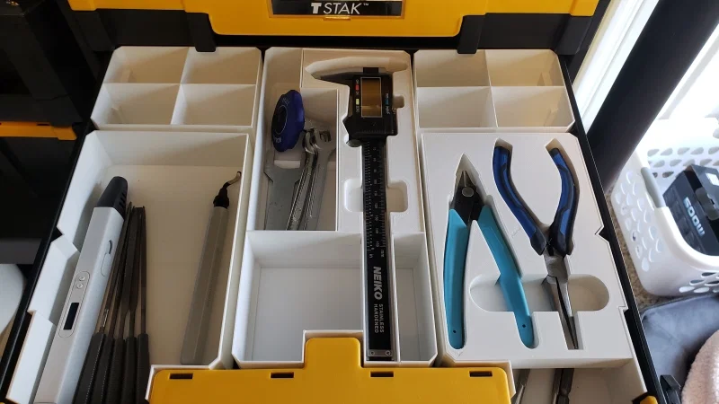 Khay Đựng Đồ Ngăn Kéo DeWalt TSTAK / VersaStack - Image 1