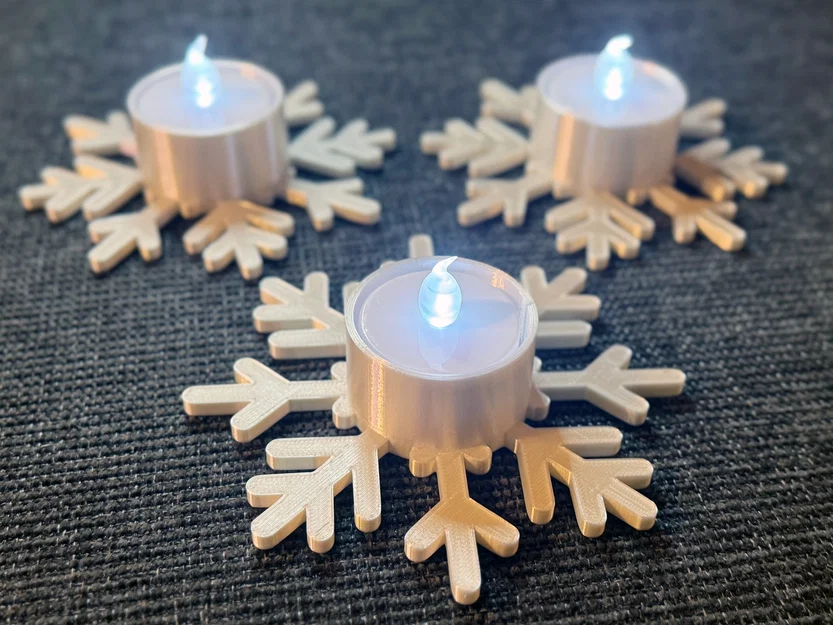 Đế Nến Tealight Hình Bông Tuyết Pha Lê - Image 1
