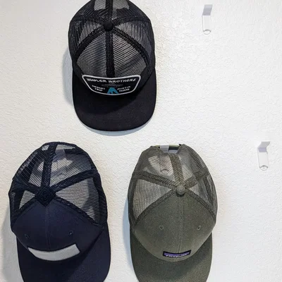 Móc Treo Nón Gắn Tường (Dùng Với Miếng Dán Command Poster Strips)