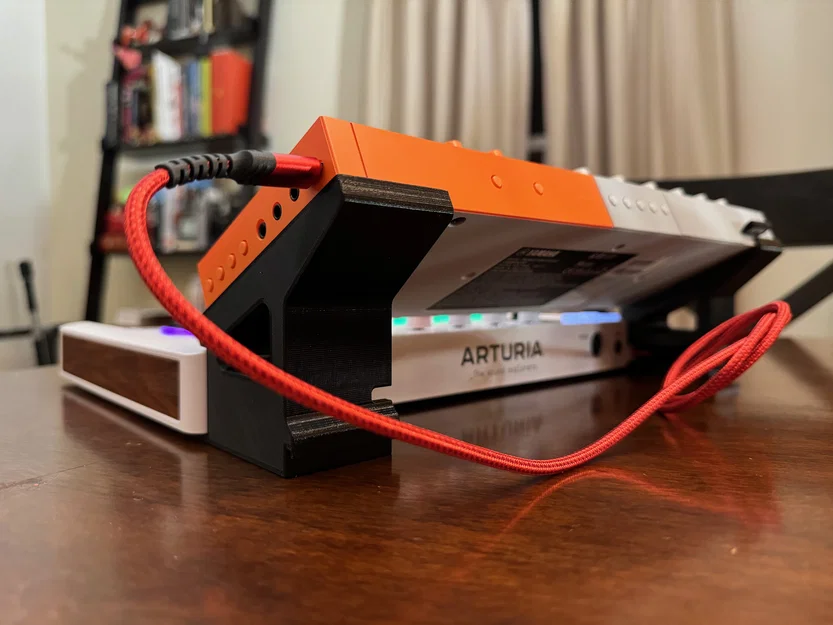 Giá đỡ Yamaha SEQtrak cho Arturia Minilab (mk2 & mk3) - Image 7