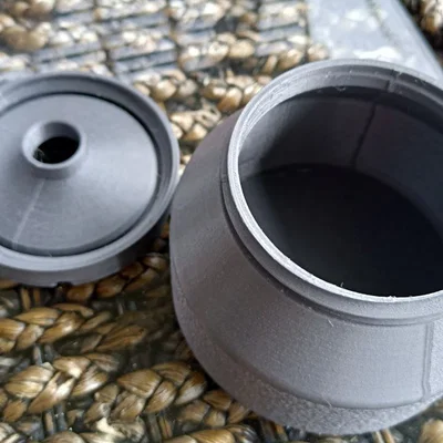 Butt Bucket - Gạt tàn cỡ bự cho các buổi tiệc