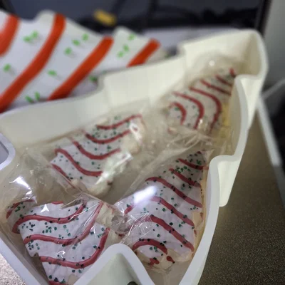 Hộp Đựng Bánh Little Debbie Christmas Tree