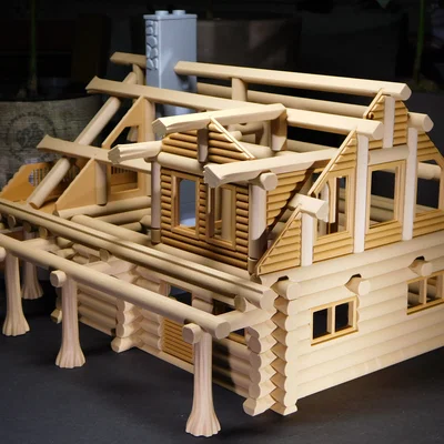 Mô hình nhà gỗ lớn (Big Log House)