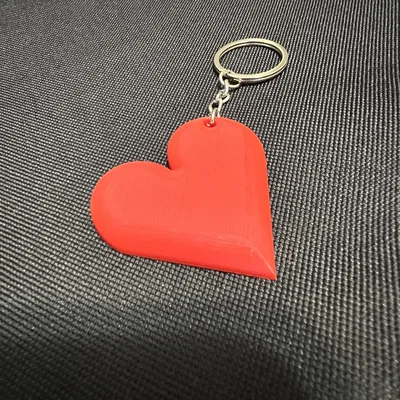 Móc khóa trái tim Heart Keychain - Món quà Valentine ý nghĩa