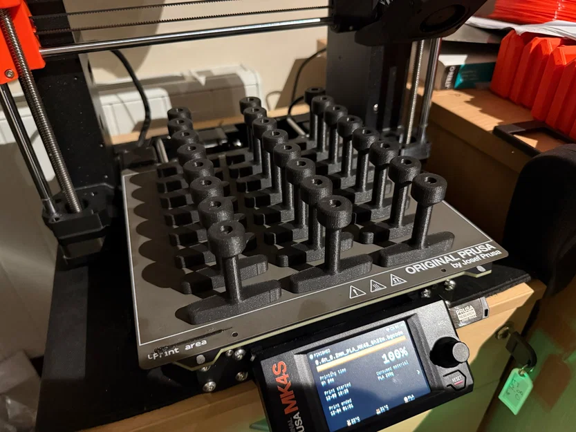 Chìa khóa vặn van radiator UK 3.7*7mm - Image 2