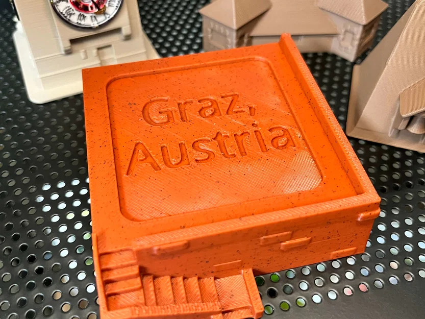 Grazer Uhrturm (Tháp đồng hồ) - Graz, Áo - Image 6