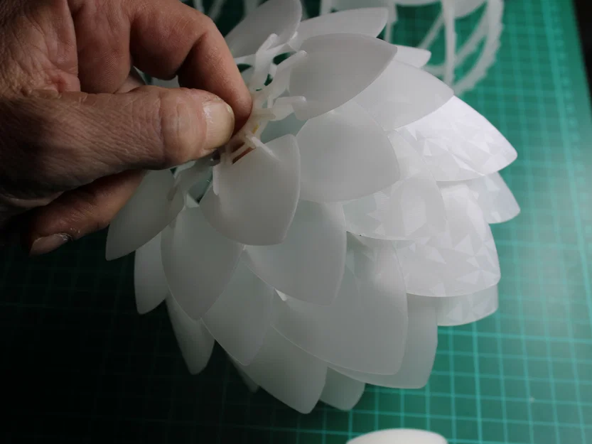 Chụp đèn hoa sen cho đui đèn G9 - Image 12