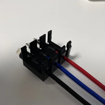 Giá đỡ cáp sạc 3 đầu để bàn