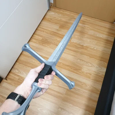 Kiếm Narsil - Chúa tể của những chiếc nhẫn (The Lord of the Rings)