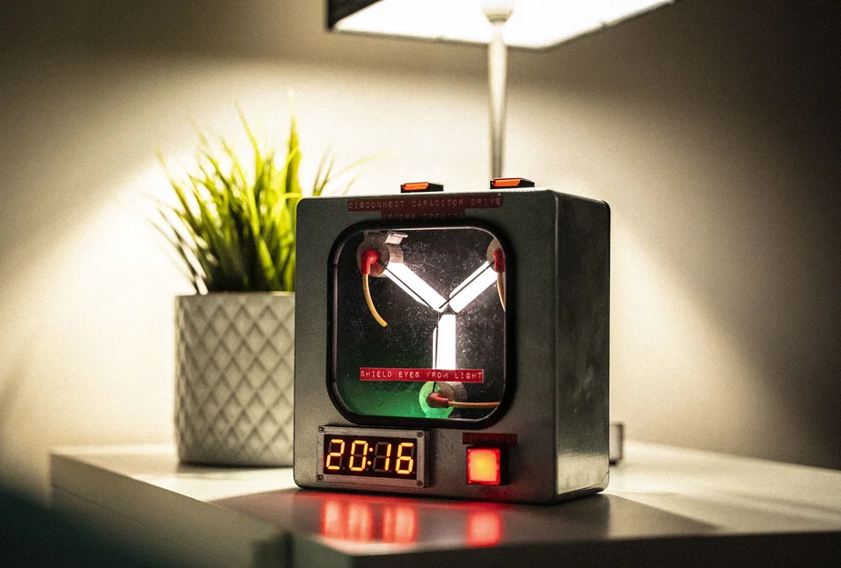 Đồng hồ báo thức Flux Capacitor (Back to the Future) - Image 7