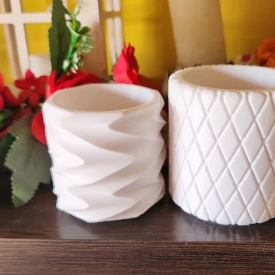 Cốc đựng bút 3D thiết kế xoắn ốc đa năng và hiện đại
