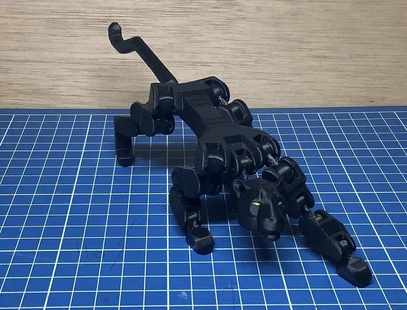 Black Panther - Mô hình in liền khối (print-in-place) có thể tạo dáng linh hoạt - Image 6