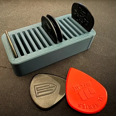 Khay đựng phím gảy đàn Guitar (Guitar Pick Case) in 3D tiện lợi