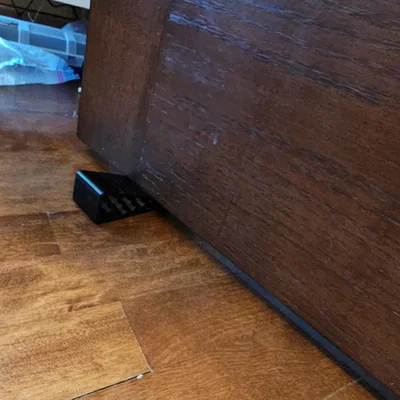 Cục chặn cửa (Door stopper)