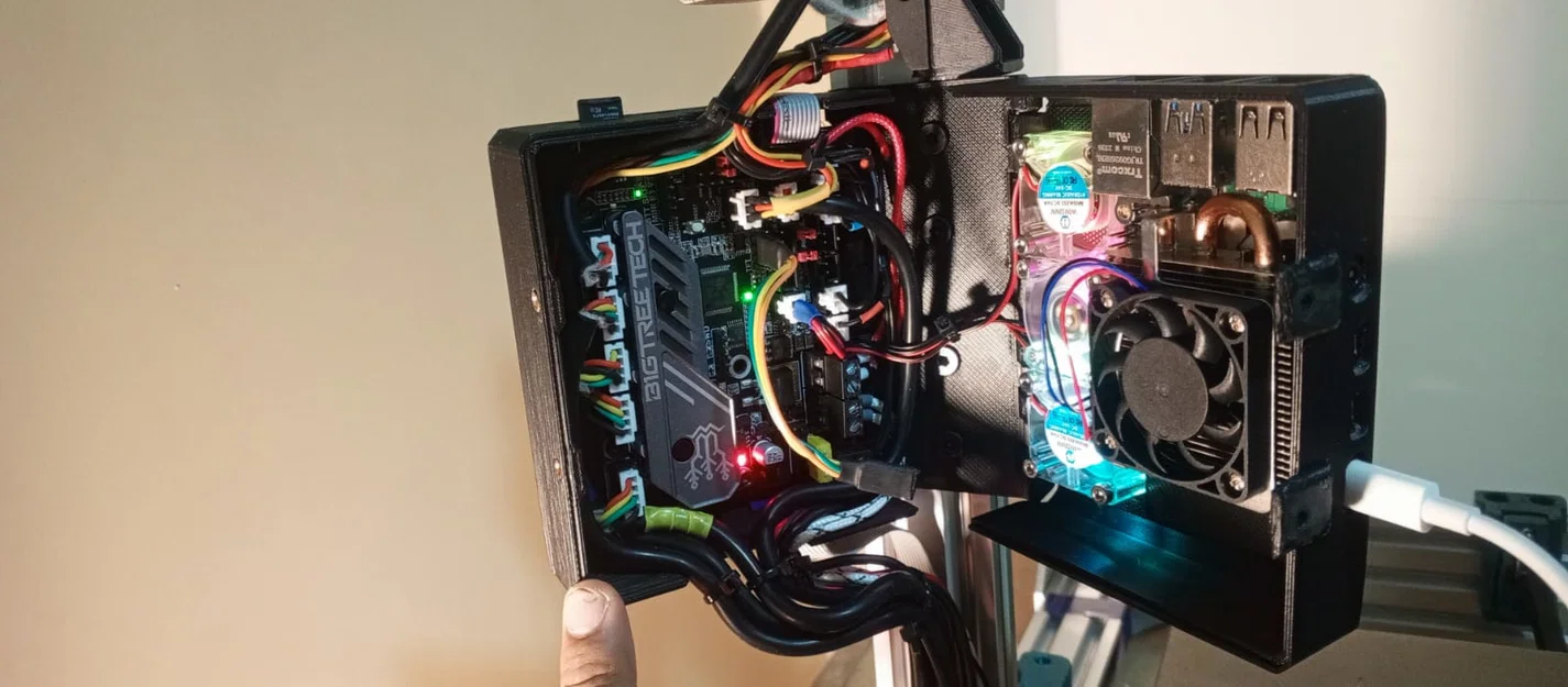 Vỏ Case Raspberry Pi 4 và BTT SKR E3 Mini V3 - Image 4