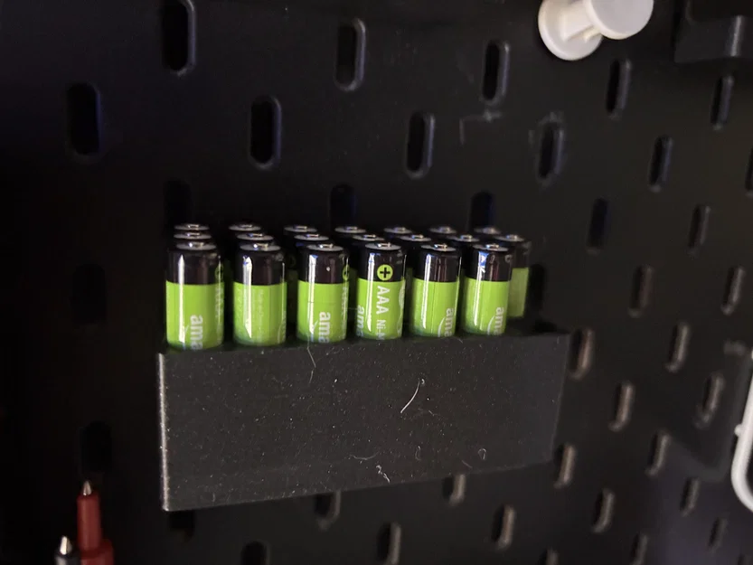 Khay Đựng Pin AAA Gắn Bảng Treo IKEA Skadis Tiện Lợi - Image 1