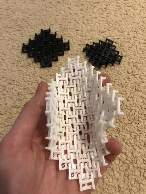 Mô hình lưới xích Chainmail Fidget in 3D không cần support - Image 1