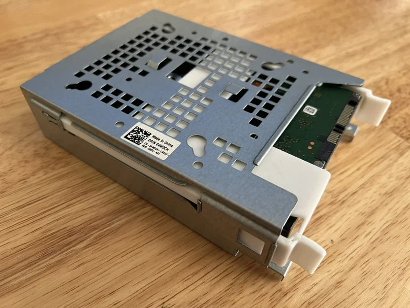 Khay Gắn Ổ Cứng Dell 3.5 Inch Caddy 65KHD - Image 3