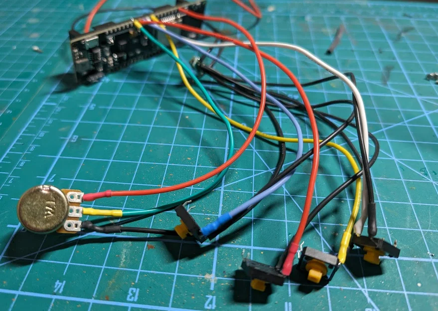 Remote điều khiển từ xa cho tàu Lego Duplo dùng ESP32 - Image 16